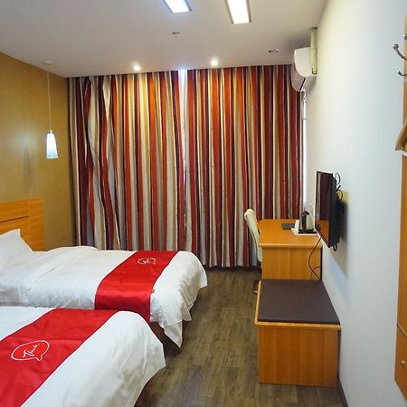 Thank Inn Chain Hotel Guizhou Zunyi Huichuan District Huichuan Avenue Bagian luar foto