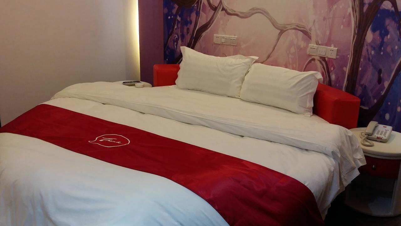 Thank Inn Chain Hotel Guizhou Zunyi Huichuan District Huichuan Avenue Bagian luar foto
